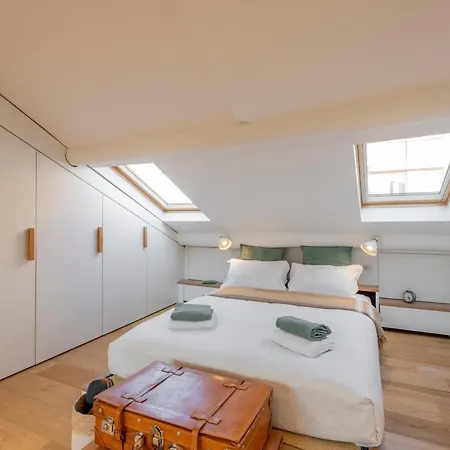 Bright Penthouse Attic In The Heart Of Milan Apartment Exterior photo