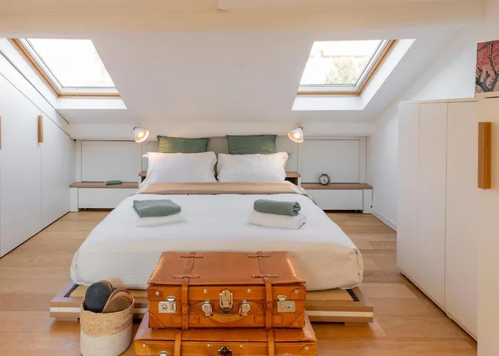 Bright Penthouse Attic In The Heart Of Milan